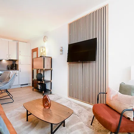 Apartment Solaris 5 Mit Balkon, Gemeinschaftssauna Und Grillplatz Groemitz