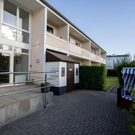 Apartment Solaris 5 Mit Balkon, Gemeinschaftssauna Und Grillplatz Groemitz