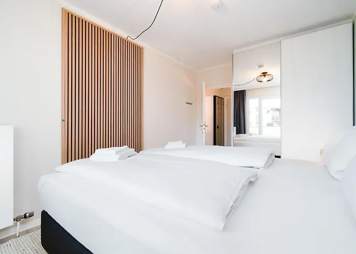 Solaris 5 Mit Balkon, Gemeinschaftssauna Und Grillplatz * 格洛米茨